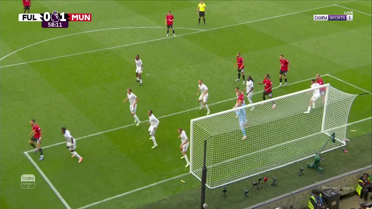 🔴⚽ أخيرًا.. مانشستر يونايتد يفتتح التسجيل أمام فولهام! 🔥 #الدوري_الإنجليزي_الممتاز #مانشستر_يونايتد_فولهام