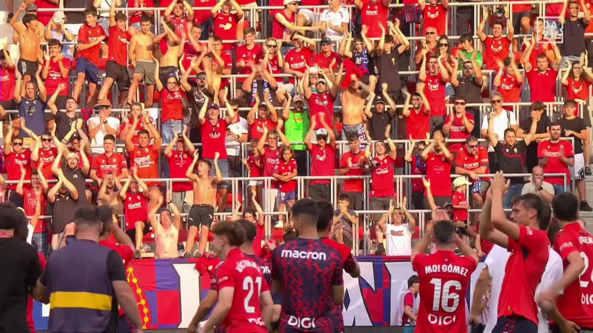 😍 C. A. OSASUNA y su gente 👏 #LALIGAenDAZN ⚽