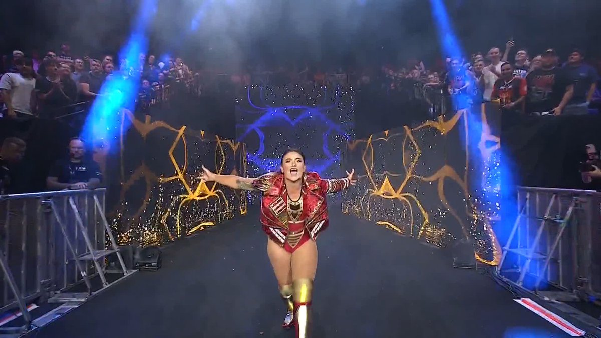 Representing #AEW, can Alex Windsor アレクス・ウィンザー capture the TBS Title tonight? Watch #ForbiddenDoor on PPV right now!