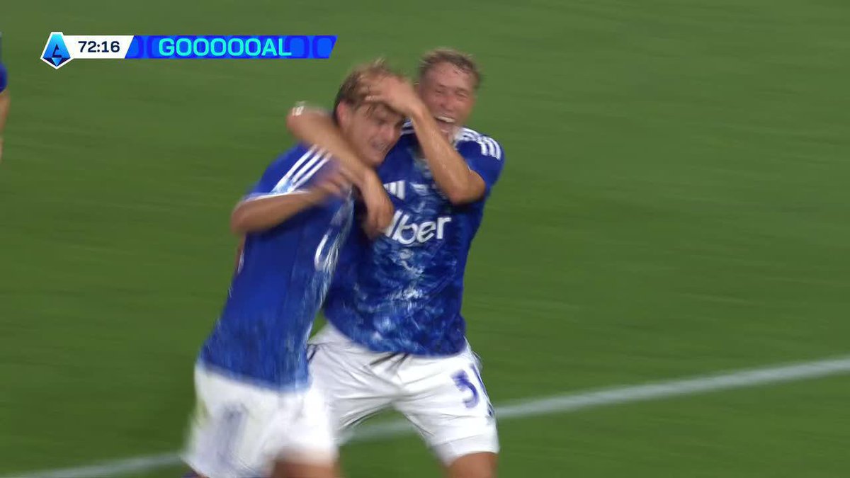 PFFFF NICO PAZ… DEJATE DE JODER. QUÉ GOLAZO, POR FAVOR. 🤯🇦🇷