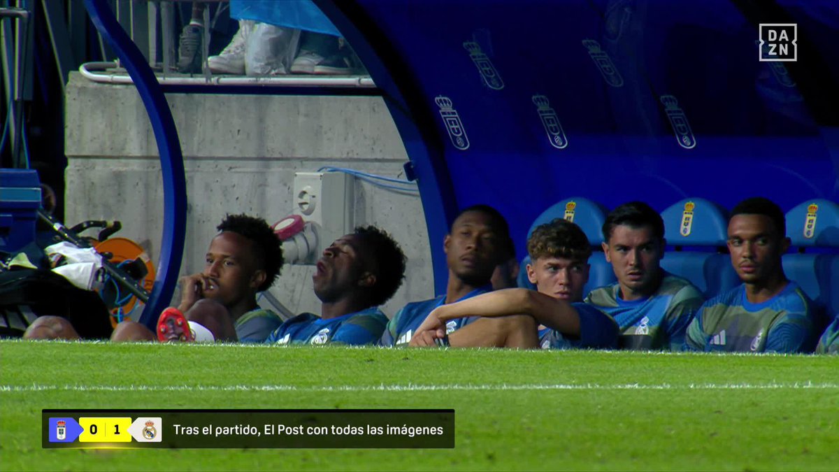 A Vini le dejas en el banquillo y no puede evitar bostezar 😂🥱 #LALIGAenDAZN ⚽
