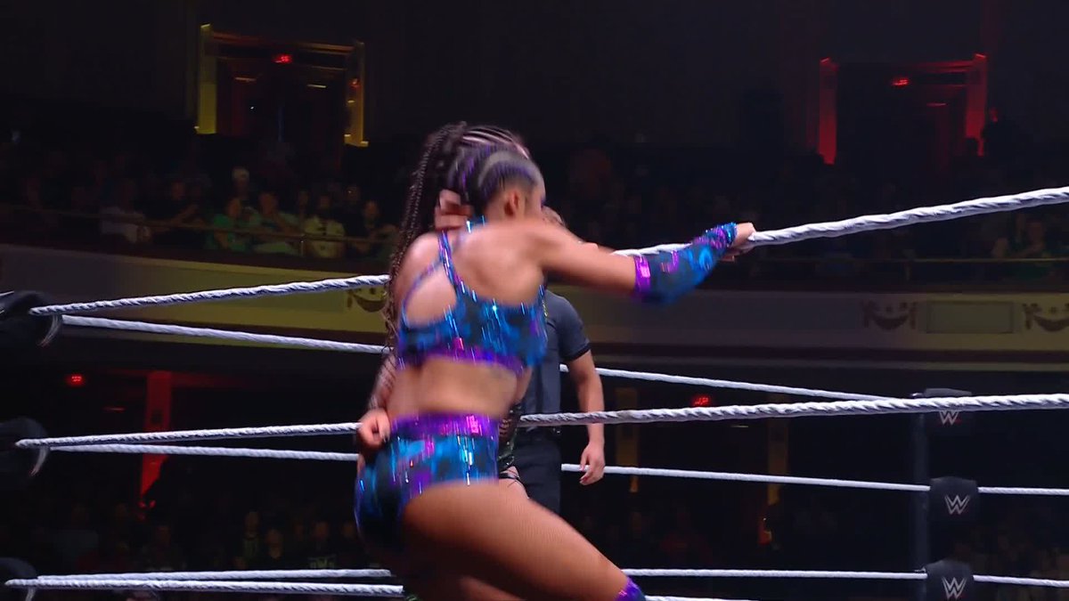 .Kelani Jordan has taken this match over! 🙌