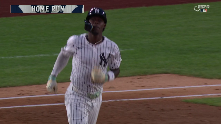 CAREER HOME RUN NO. 100 FOR JAZZ CHISHOLM JR. 🔥 Yankees lead 2-0 📺 ESPN