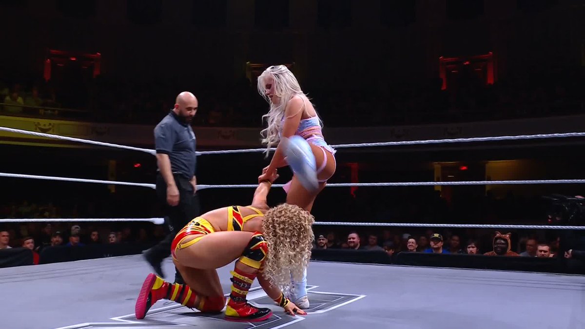 .Jordynne Grace powered up! 💪
