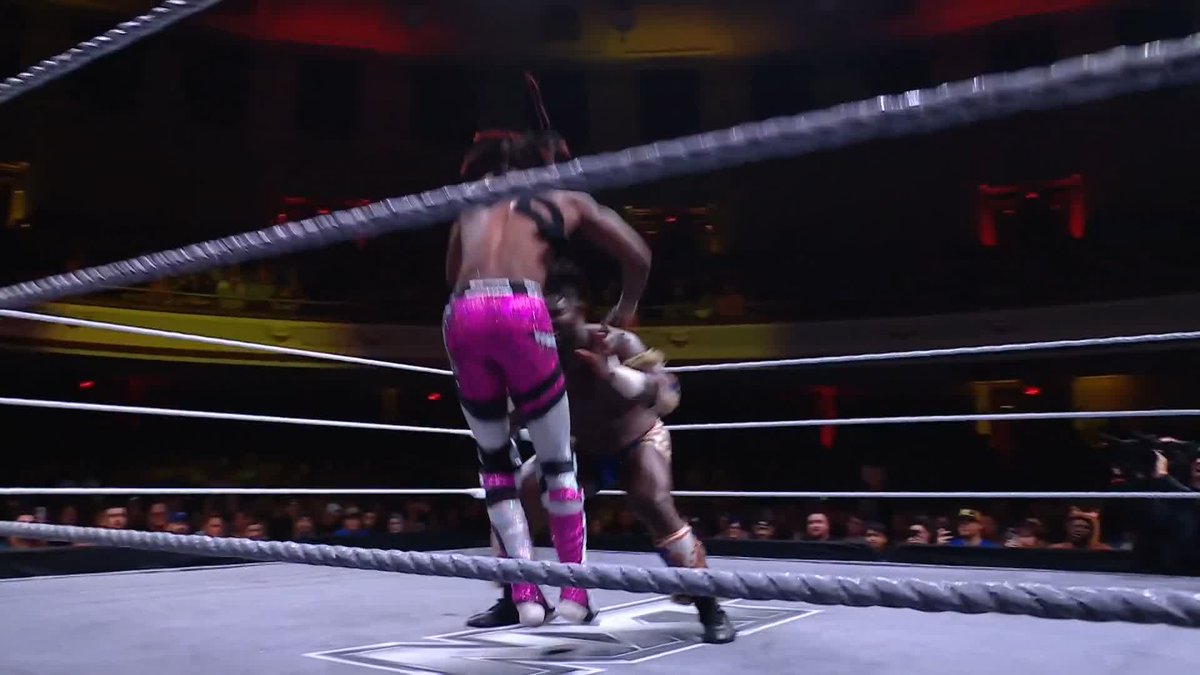 WE HAVE CONTROVERSY IN LOWELL!! 😱 DID JE'VON EVANS WIN THE NXT CHAMPIONSHIP?!?