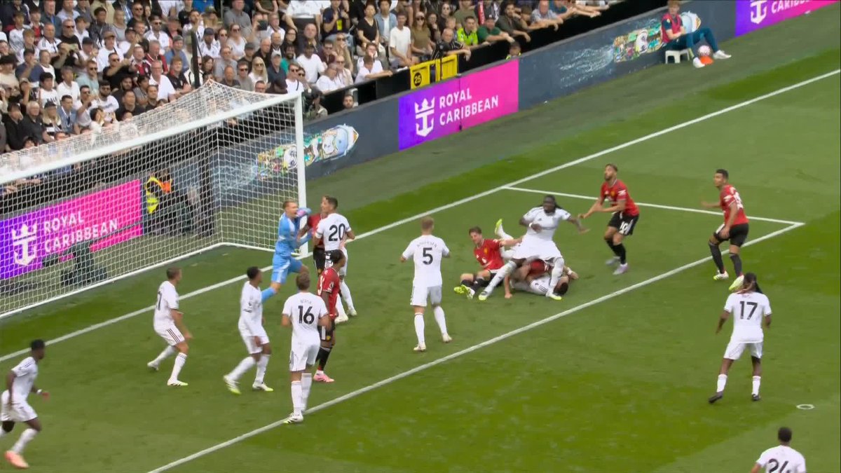 "The evidence is there" Former referee Dermot Gallagher agrees Calvin Bassey commits the first foul on Mason Mount, and why the second incident involving Leny Yoro was not deemed foul 💭