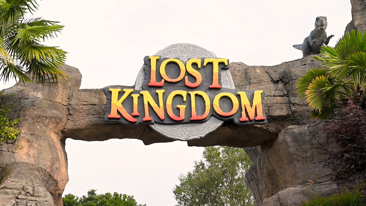 Can you hear the pitter patter of tiny paws... There's two new dinos in town! 🐾 Keep your eyes peeled for them around Lost Kingdom!