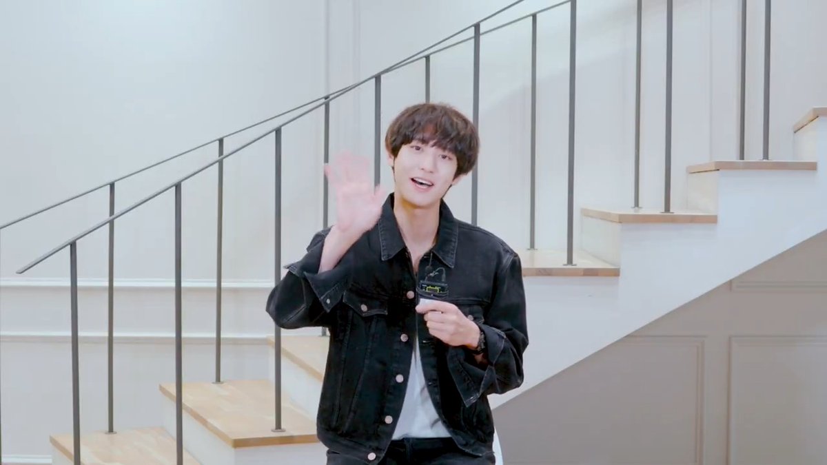 #CHANYEOL The 2nd Mini Album『Upside Down』配信開始🍒 今作は、人生で感じる様々な感情が込められた1枚🎸 このあと22時からは特集ラウンジも開催します📣 一緒に楽しみましょう🥰 👇参加URL 👇アルバムを聴く EXO_NEWS_JP #CHANYEOL_UpsideDown