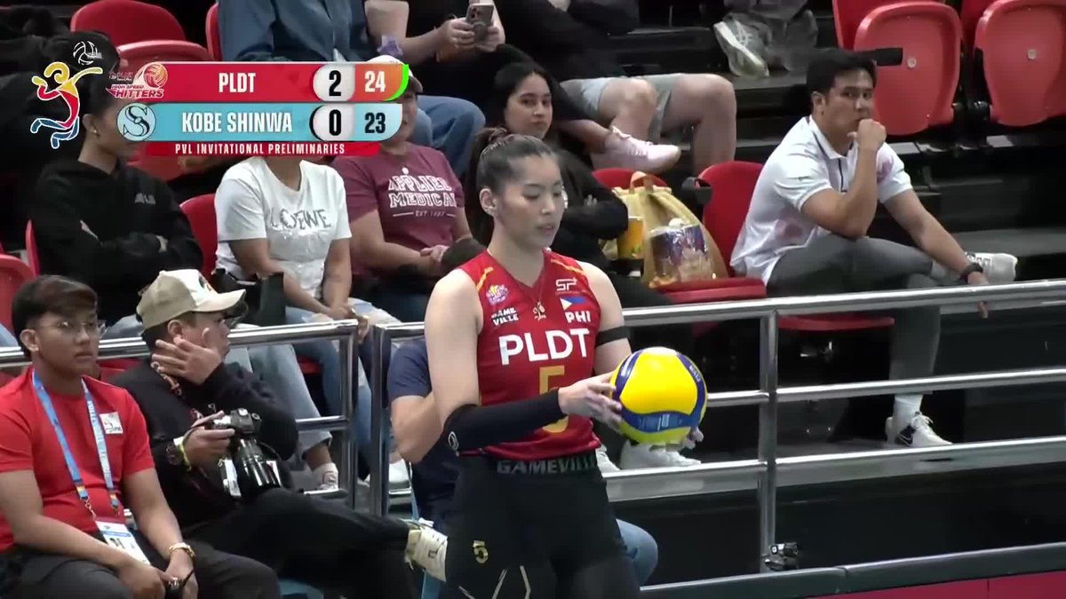 BAKA SI FINALS MVP YAN✨ Mika Reyes delivers the finishing touch to wrap up Set 3 for PLDT High Speed Hitters, showing her clutch presence against Kobe Shinwa University in the 2025 PVL Invitational! #PVL2025 #TheHeartofVolleyball #PVLInvitational