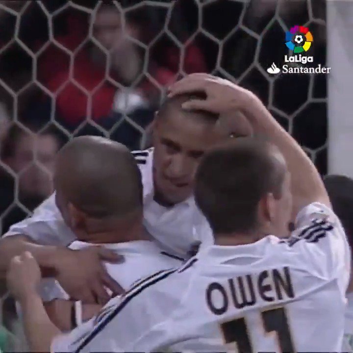 Imagine standing in front of this Roberto Carlos free kick... 🥶