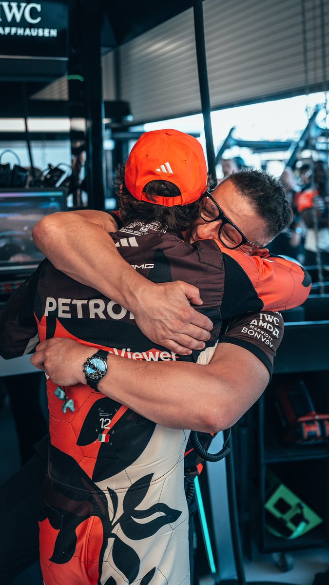 A day we will never forget 🥹 Kimi's Miami Sprint pole!