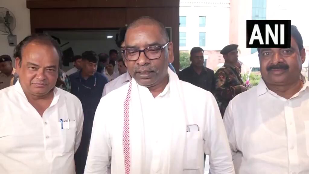 जनता की अदालत सबसे बड़ी है इसलिए जनता के बीच यात्रा हो रही है - हेमंत सोरेन