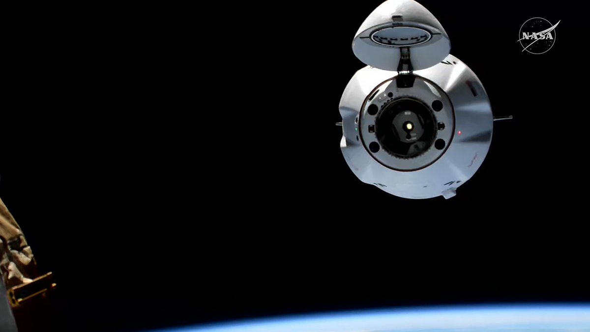 #ICYMI The SpaceX Dragon docked to the space station at 7:05am ET today delivering over 5,000 pounds of science and supplies to replenish the Exp 73 crew. More...