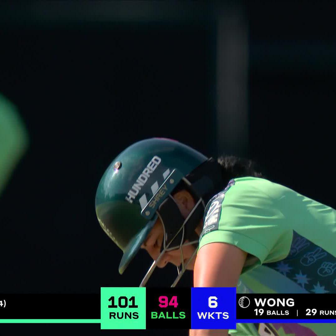 A ONE HANDED STUNNER BY CHARLIE DEAN. 🤯