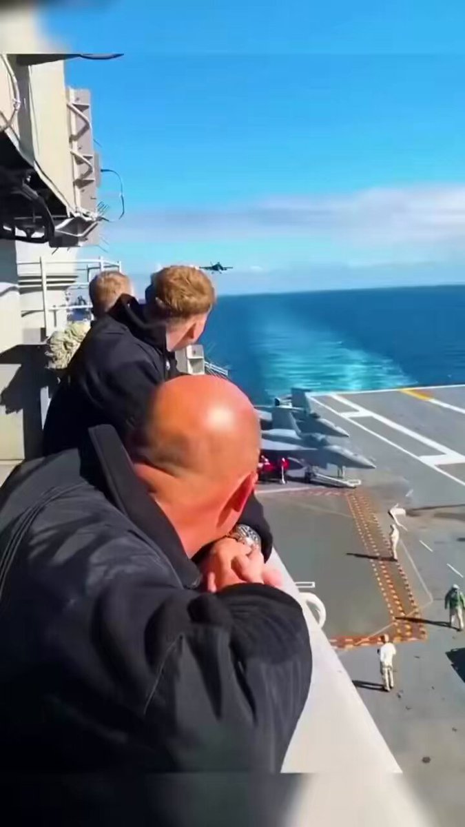 🇺🇸🛩️This is how we do it🛩️🇺🇸