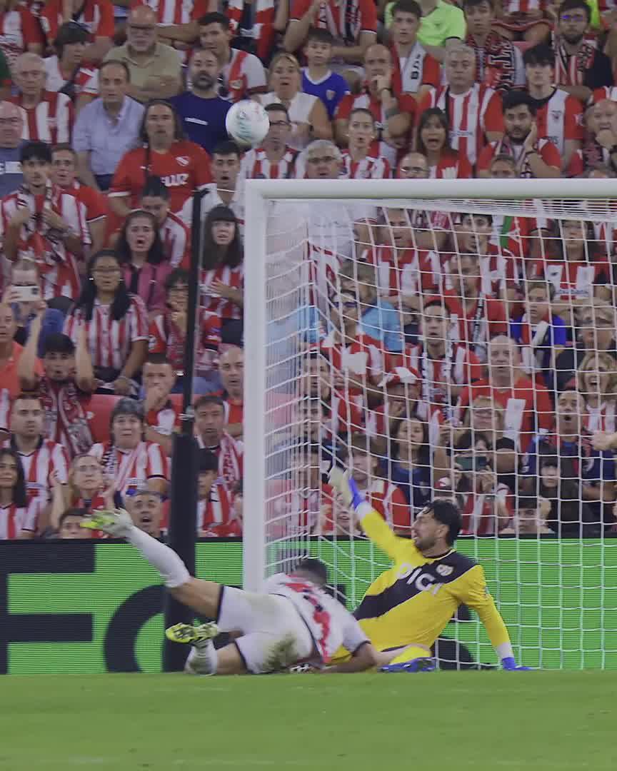 CONEXIรN WILLIAMS. ๐ฎ #LALIGAHighlights | #VUELVELALIGA