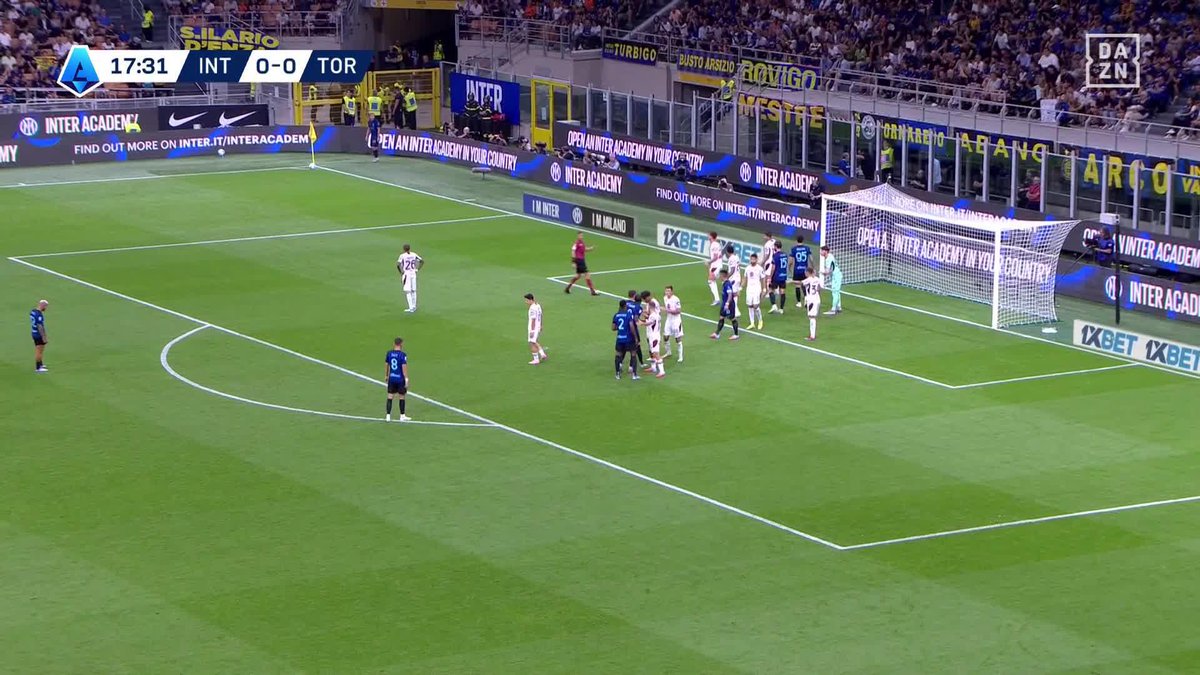🤩 | Alessandro Bastoni est le premier buteur interiste de la saison ! 🥇🇮🇹 #InterTorino Suivez la rencontre en direct ici : 👈