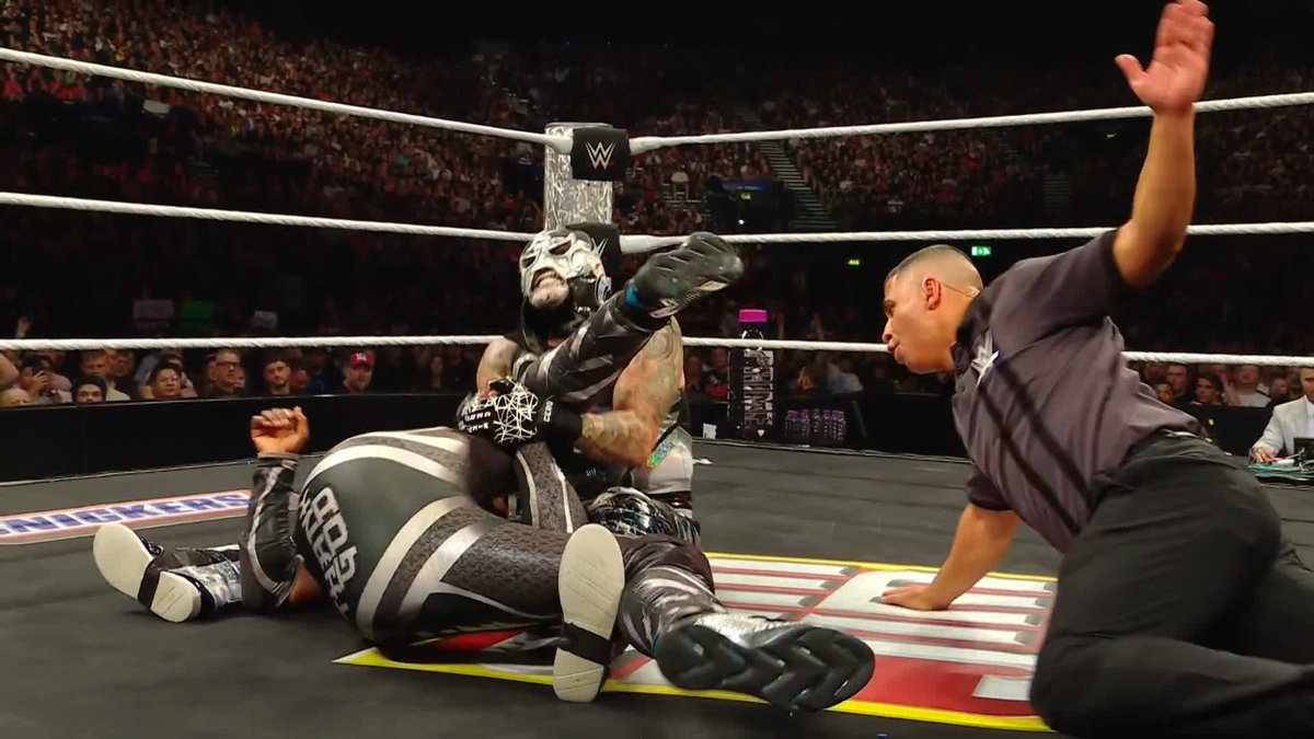 KOFI JUST KICKED OUT OF THE PENTA DRIVER! 🤯 This match is INSANE! Also, if you're in the crowd tonight, DO NOT sign Grayson Waller's petition! #WWERaw