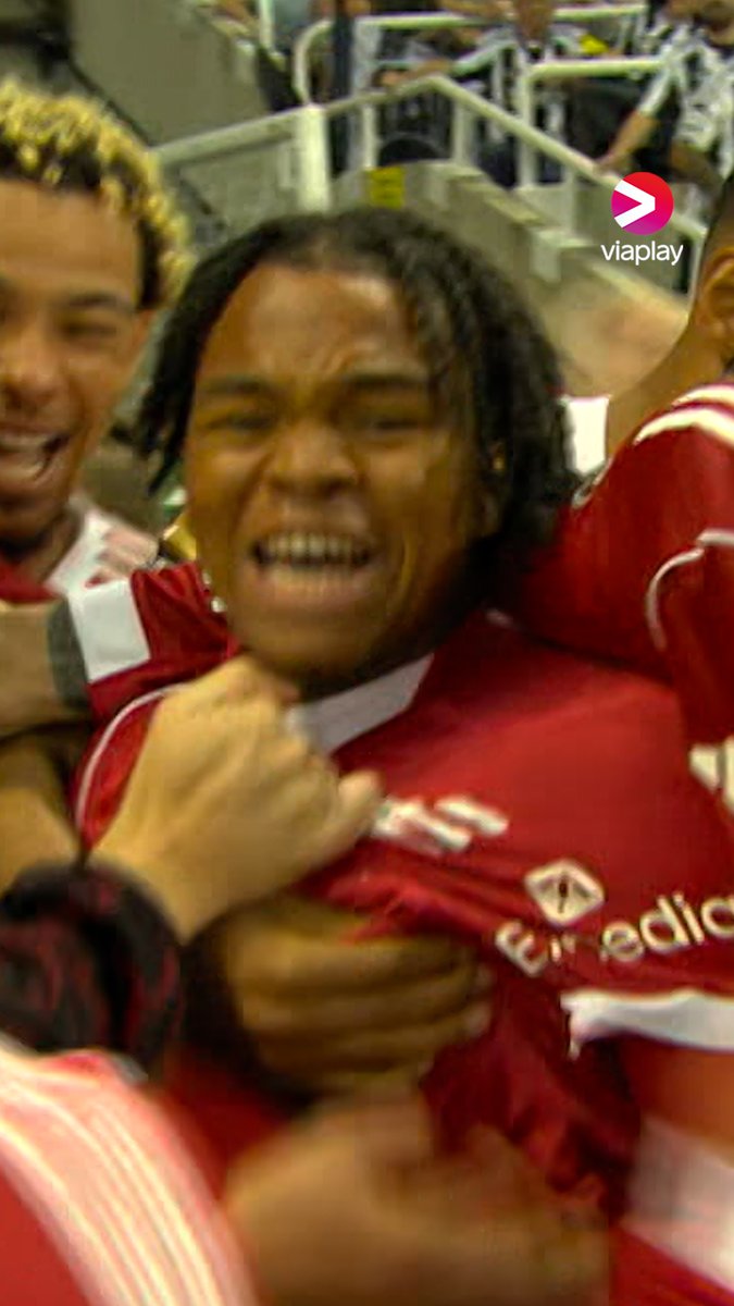 Liverpools 16-åring Rio Ngumoha avgör i 100:e minuten! ✨🔴