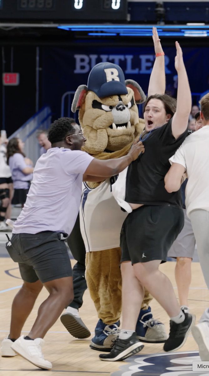 HINKLE MAGIC ON HINKLE MAGIC NIGHT 🤯🔥🐶 #DawgsOnly