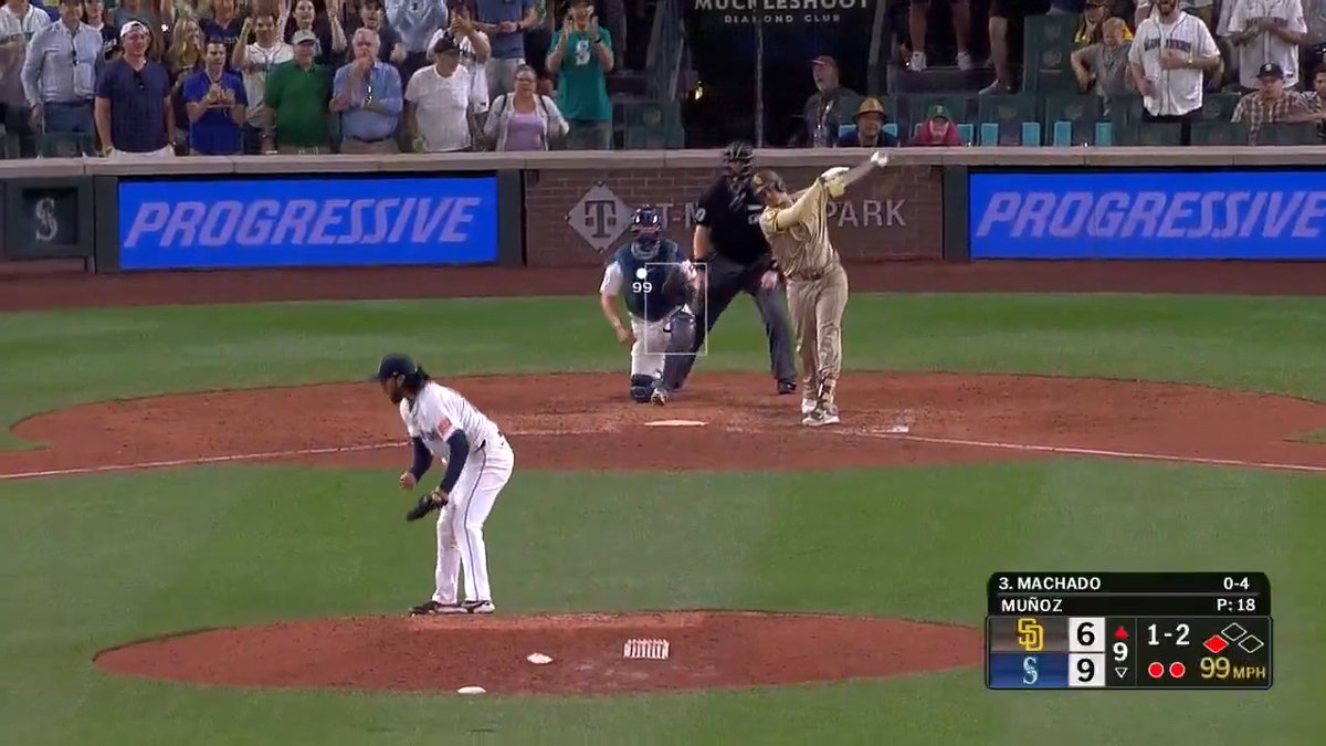 Andrés Muñoz locks it down and the Seattle Mariners clinch the inaugural Vedder Cup!