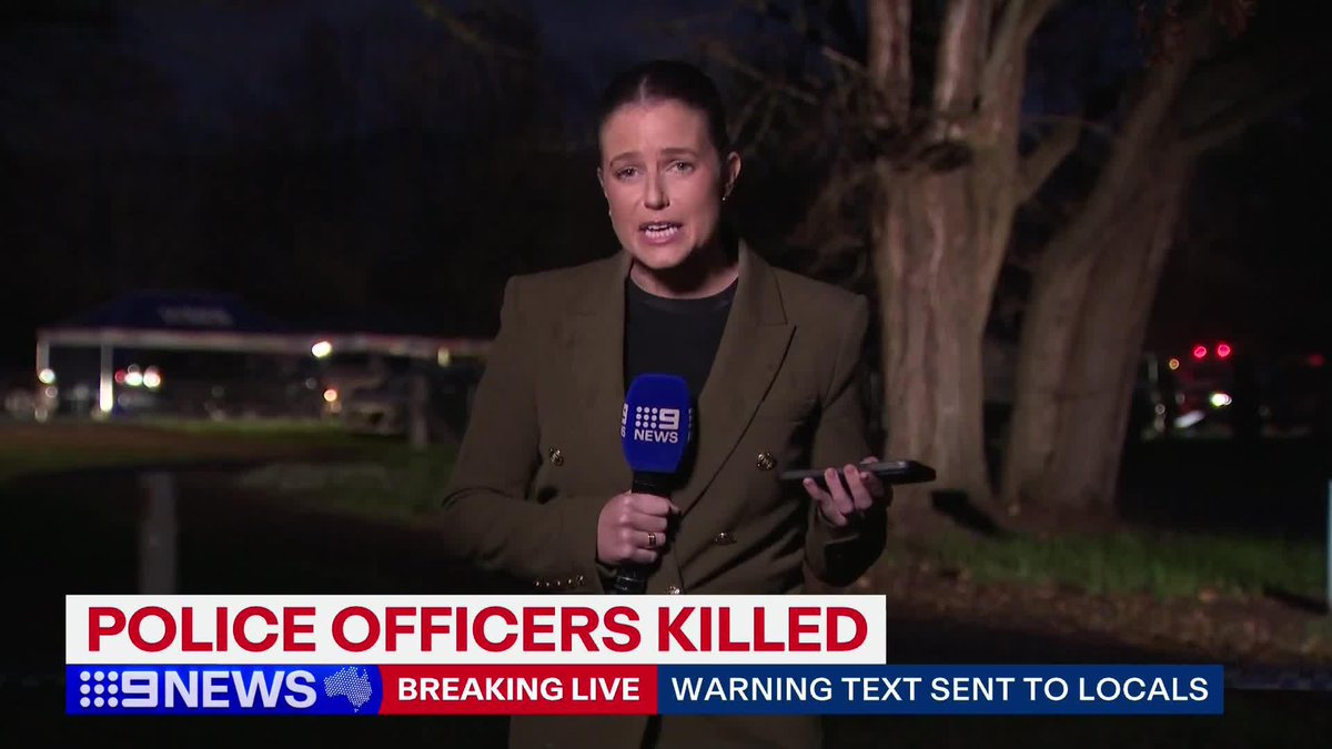 The accused gunman Dezi Freeman, a known sovereign citizen, fled into the surrounding bush with his wife and children as hostages. More than seven hours on he remains on the run, plunging Porepunkah into lockdown. #9News