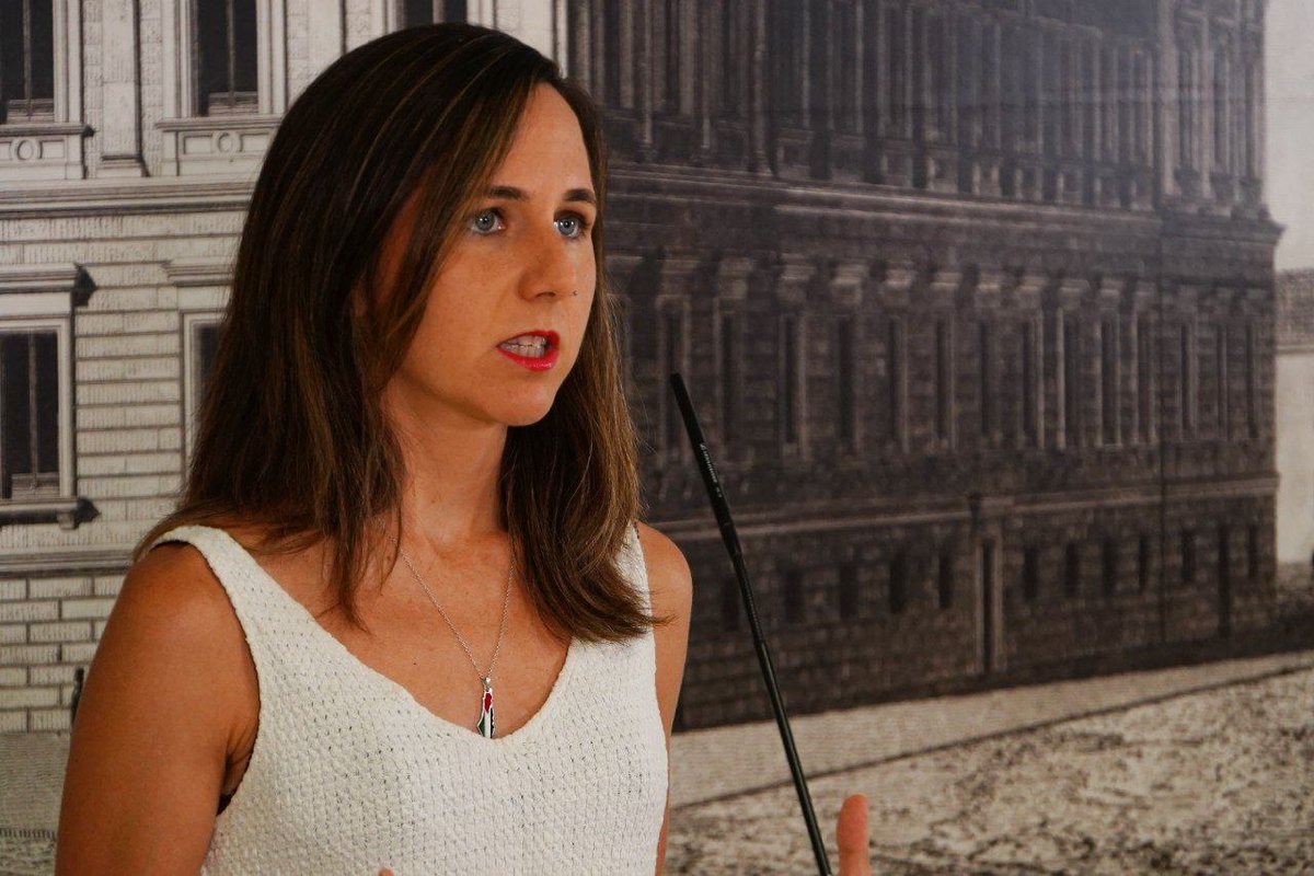 La política criminal del PP, que desmantela y privatiza lo público, ya la hemos vivido en la gestión homicida durante la pandemia a manos de Ayuso y durante la DANA a manos de Mazón. Sus recortes desprotegen a los profesionales, a la ciudadanía y a los montes. 🎥 Ione Belarra