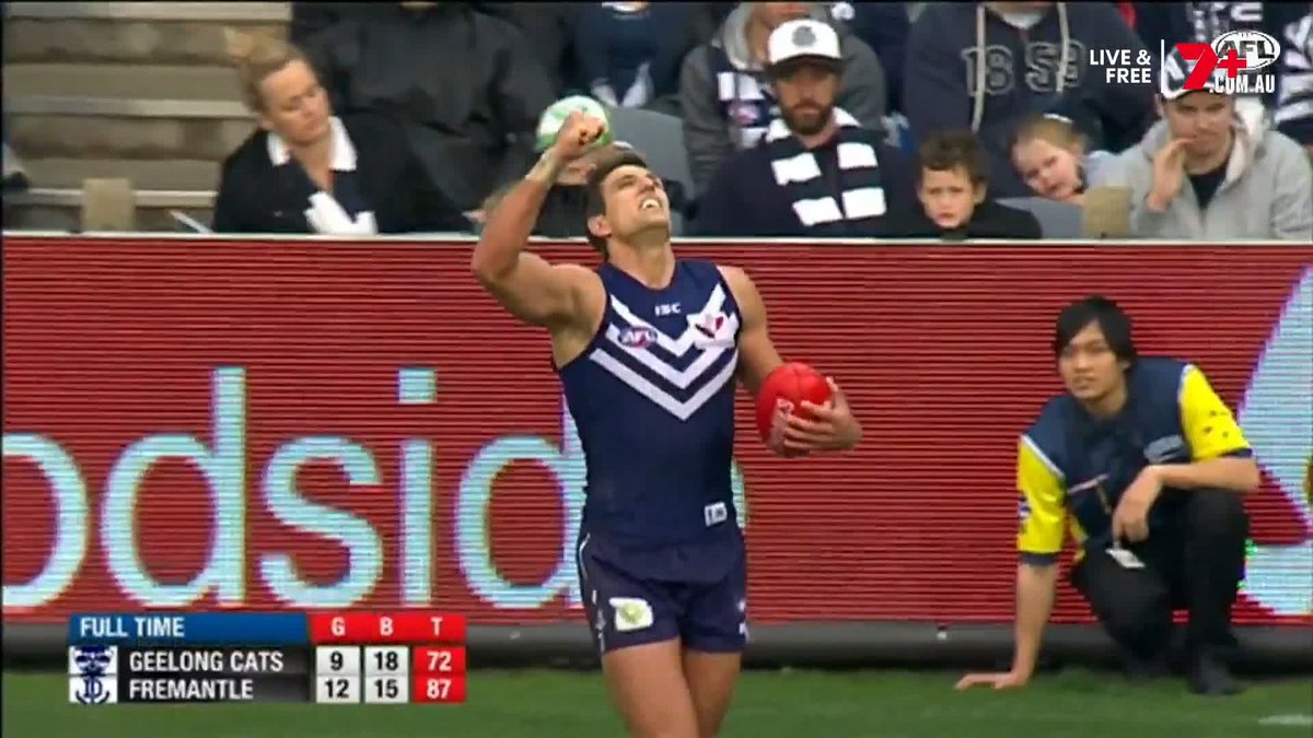 "What I really admire about Steve Hocking ... he has stated 'we're not interested in playing (finals) at GMHBA Stadium'." 🗣️ Caroline Wilson on Geelong's view on a Kardinia Park home final