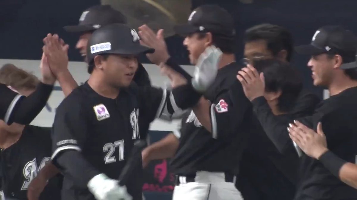 2年ぶりの一発を叩き込む💪🌈 千葉ロッテ 田村龍弘 選手の2ランホームラン‼️👏 👇ライブ配信はこちら