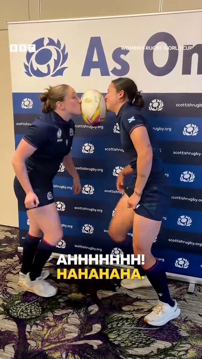 'Was that good content?' 😂 Scottish Rugby take on the one-handed catch challenge 🏉 #BBCRugby