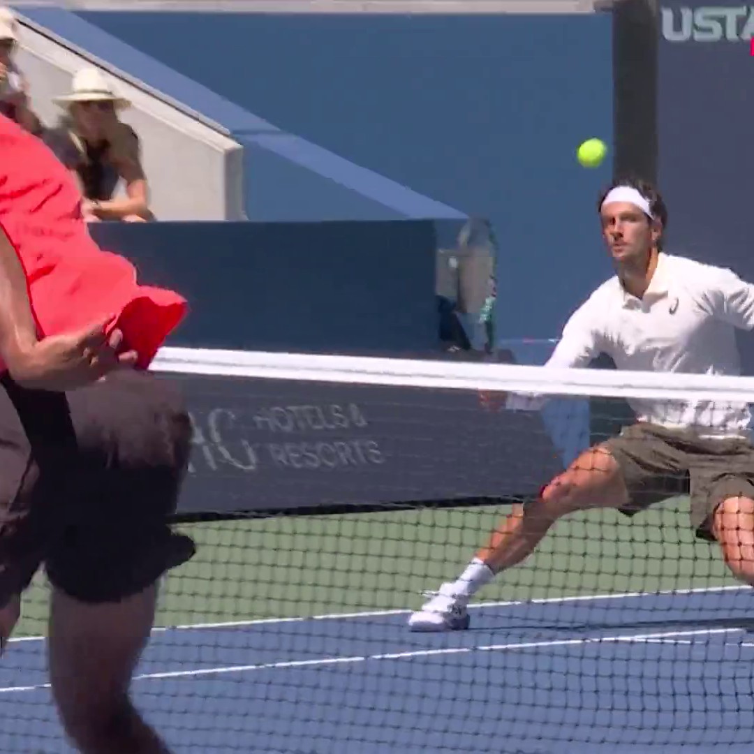 Pas mal non ? C'est français 🇫🇷 👀 Mpetshi Perricard Giovanni Suivez l'US Open en intégralité sur Eurosport et HBO Max #HomeOfTennis