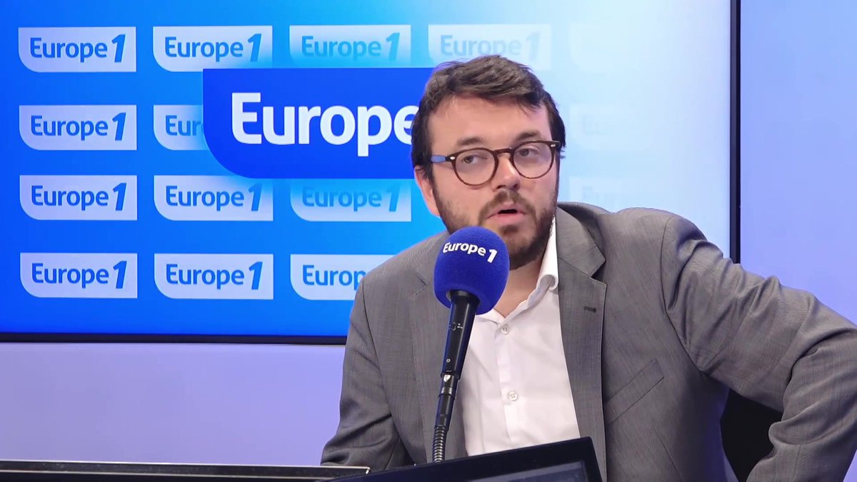 "Je n'appellerai ni à la démission du président de la République, ni à une destitution parce que je ne considère pas qu'il n'a pas respecté ses obligations constitutionnelles" déclare Arthur Delaporte, député PS du Calvados, dans #Europe1Soir sur #Europe1