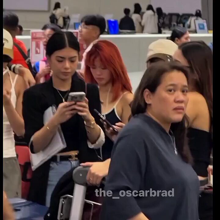 madaling araw na bat daw ako ngiti ng ngiti