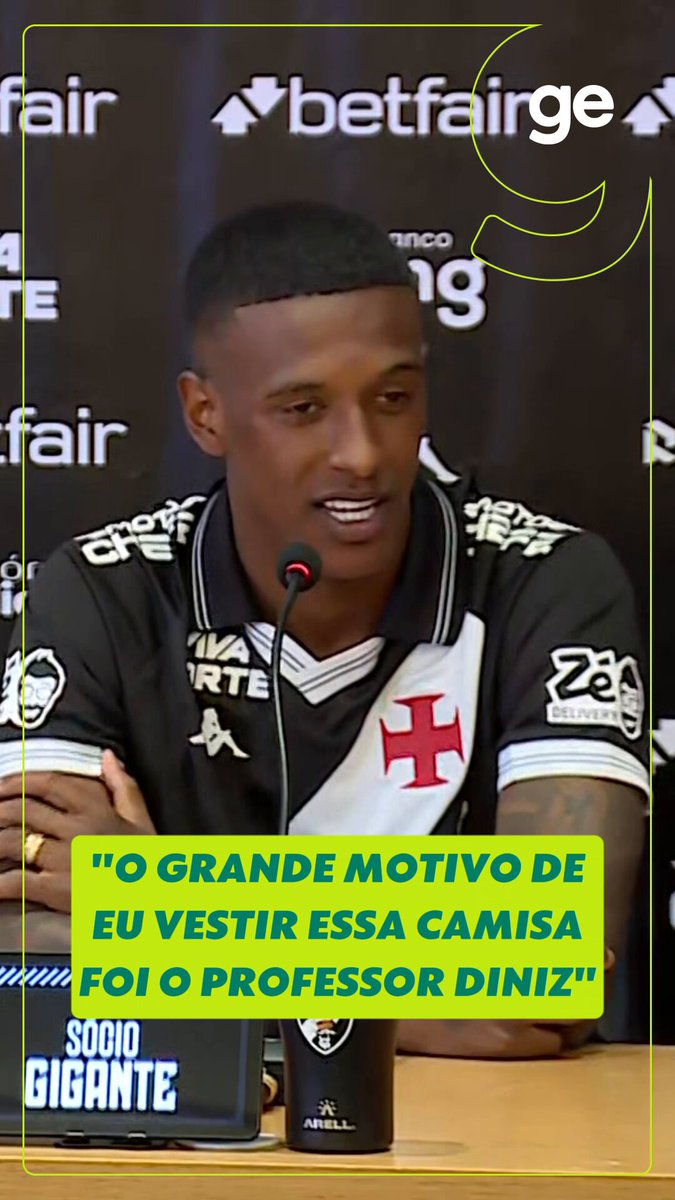 “Sempre quis vestir a camisa do Vasco, minha família toda é vascaína. Estou me sentindo honrado de verdade, porque realizei um sonho.” 🎙️ Robert Renan. 🎥 ge