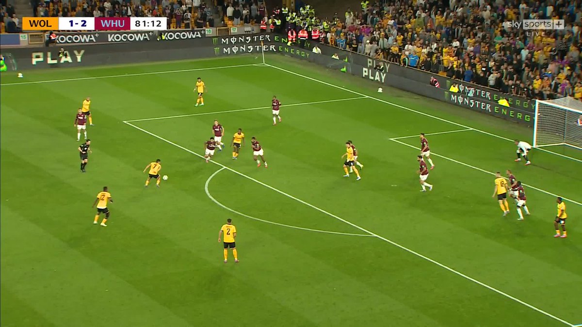 Strand Larsen EQUALISES for Wolves! 🐺