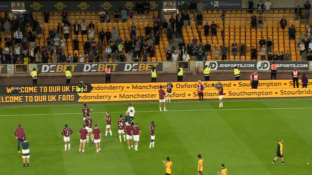 Full-time scenes at the Molineux...