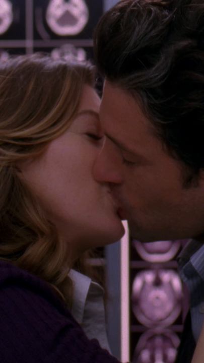 He proposed in the secret garden in Mer's mind btw.