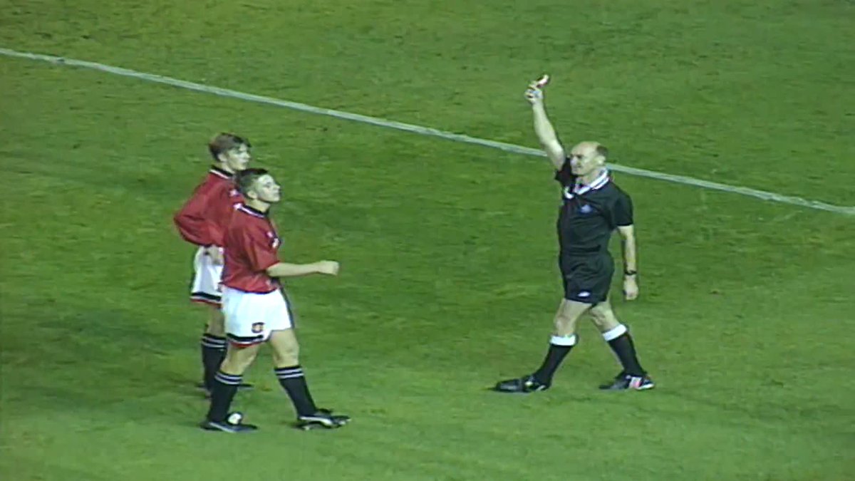 Some result for York City! Less so for Man Utd... Back in 1995, York City FC caused a huge upset by beating Man Utd over two legs in the second round of the League Cup 😱
