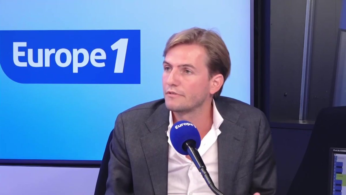 "La démission d'Emmanuel Macron est quasiment inévitable si vraiment, on veut s'en sortir" estime Erik Tegnér #ChristineKellyEtVous Christine KELLY #Europe1