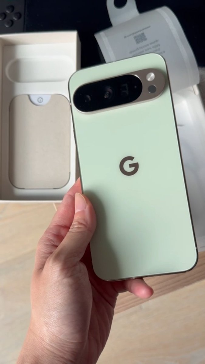 The Pixel 10 Pro XL in this green color and gold finish is quite pretty, even if we wish the color were slightly richer. Our full review is up on Engadget now!