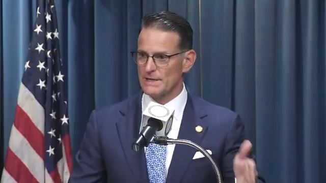 "If that judge had done his job … Emmanuel would be alive today": Riverside County District Attorney Mike Hestrin talks about a previous case against the father of Emmanuel Haro in which he received probation rather than prison for abusing a child. Hestrin called the decision an "outrageous error in judgment" by the judge on the case and says Jake Haro should have been sent to prison. More: