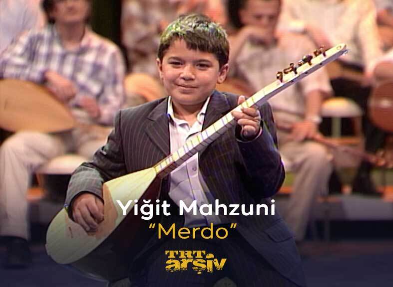 Değerli halk ozanı Âşık Mahzuni Şerif'in torunu Yiğit Mahzuni’den “Merdo” türküsü sizlerle. 🪕
