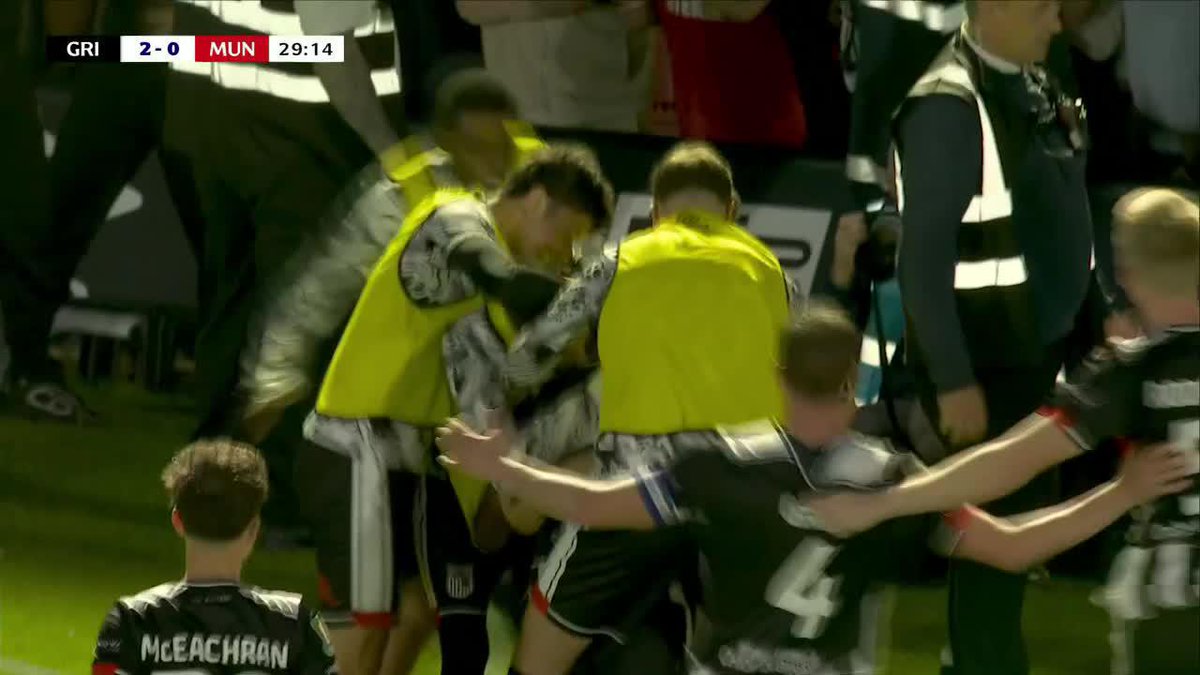😳 ESTE FUE EL 0-2 A LOS 30 MINUTOS, CON UN ERROR INSÓLITO DE ANDRÉ ONANA. INCREÍBLE. 🍿