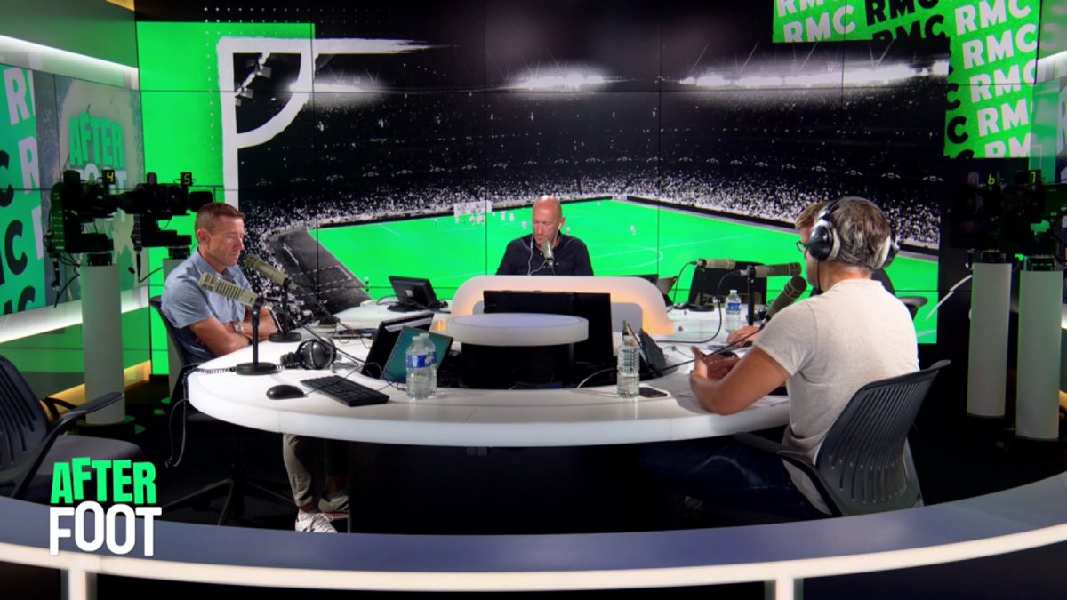 🤔 L'effectif de l'OM s'est-il affaibli par rapport à la saison passée ? ❌ Daniel Riolo pense que non.