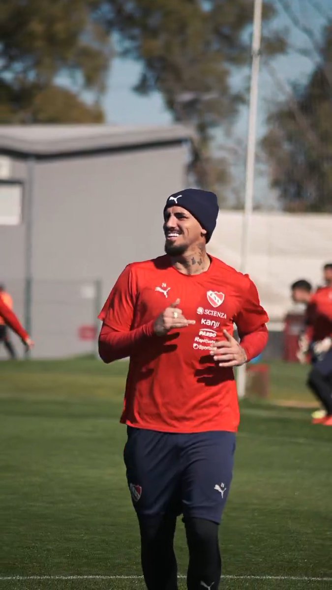En Domínico, continúa la preparación para el viernes. Próximo destino: Instituto de Córdoba 🔜 #TodoRojo 🔴