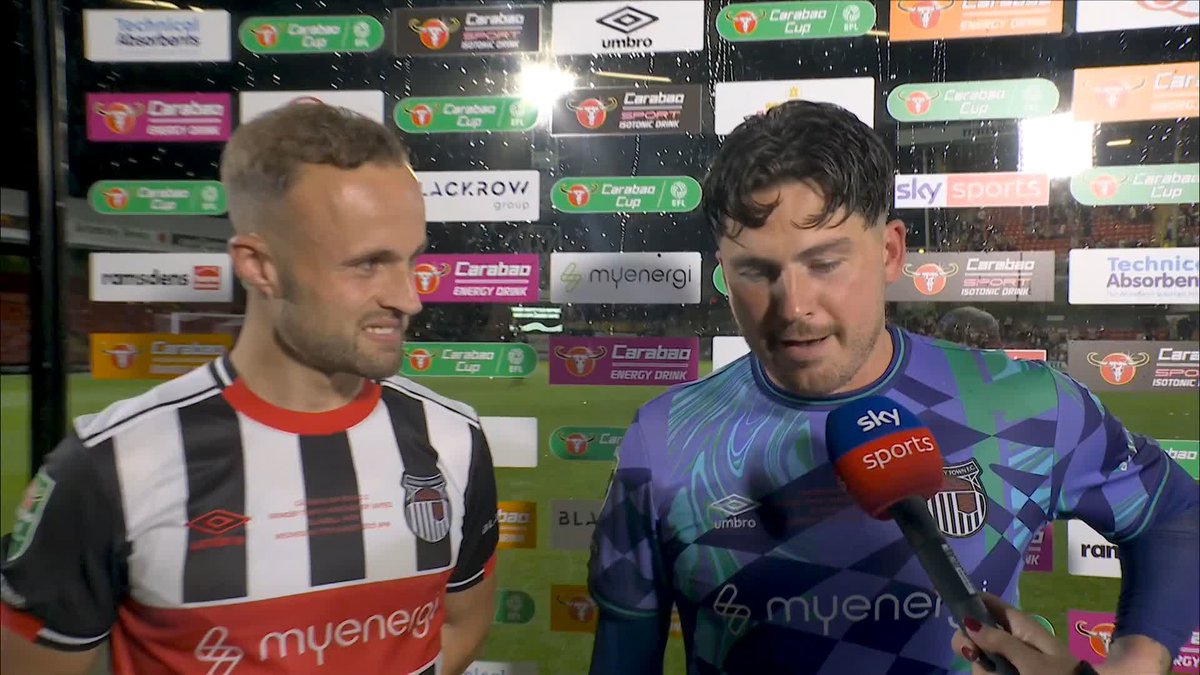 "I'm a Man United fan so I'm half fuming to be honest" 😂 Christy Pym and Charles Vernam react to a historic win for Grimsby Town 😍