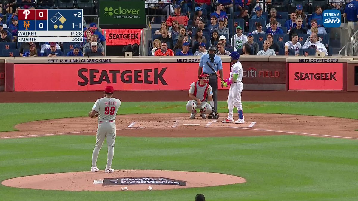 Taijuan Walker noticed Brett Baty standing too close to home plate in his sight line so CB Bucknor made him move back towards the on deck circle