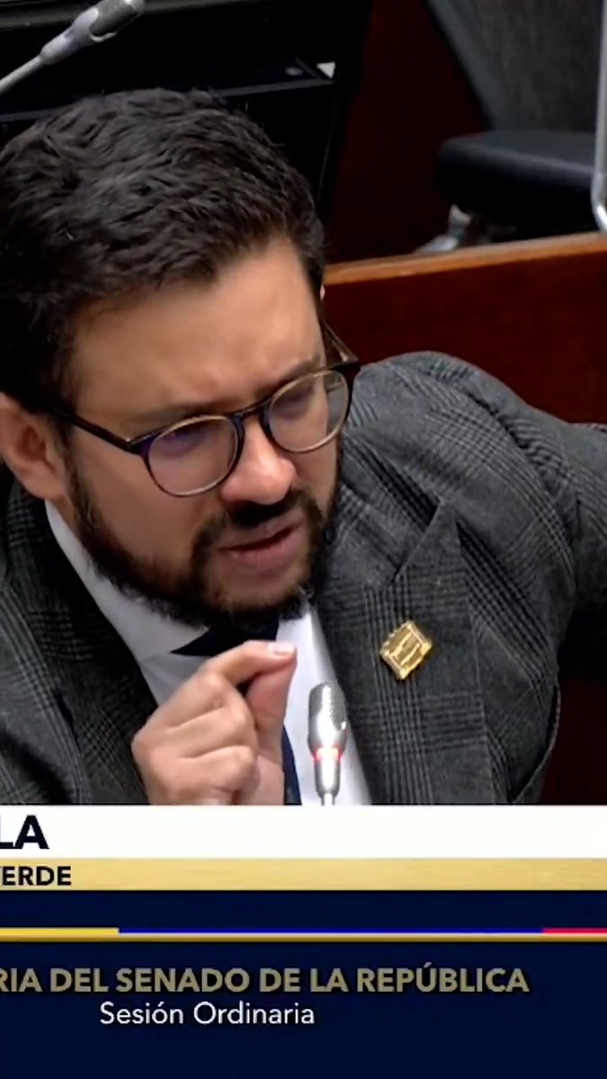 Respaldo al senador Iván Cepeda en la defensa de su buen nombre.