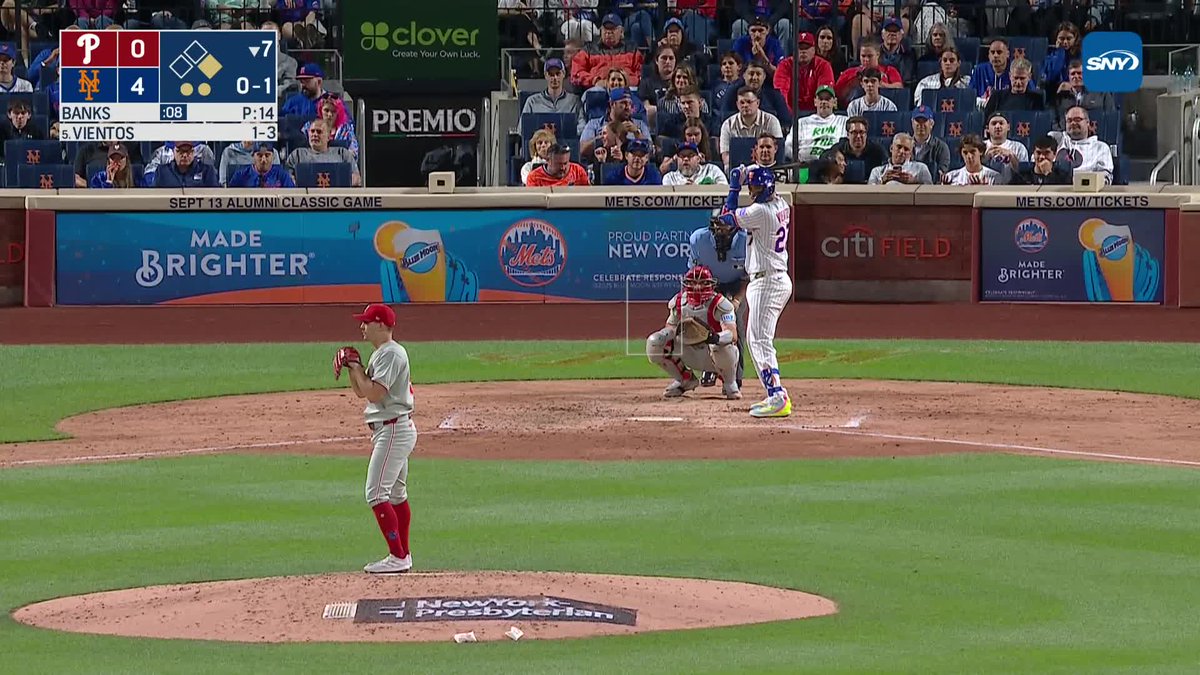 MARK VIENTOS CRUSHES A TWO-RUN HOMER!