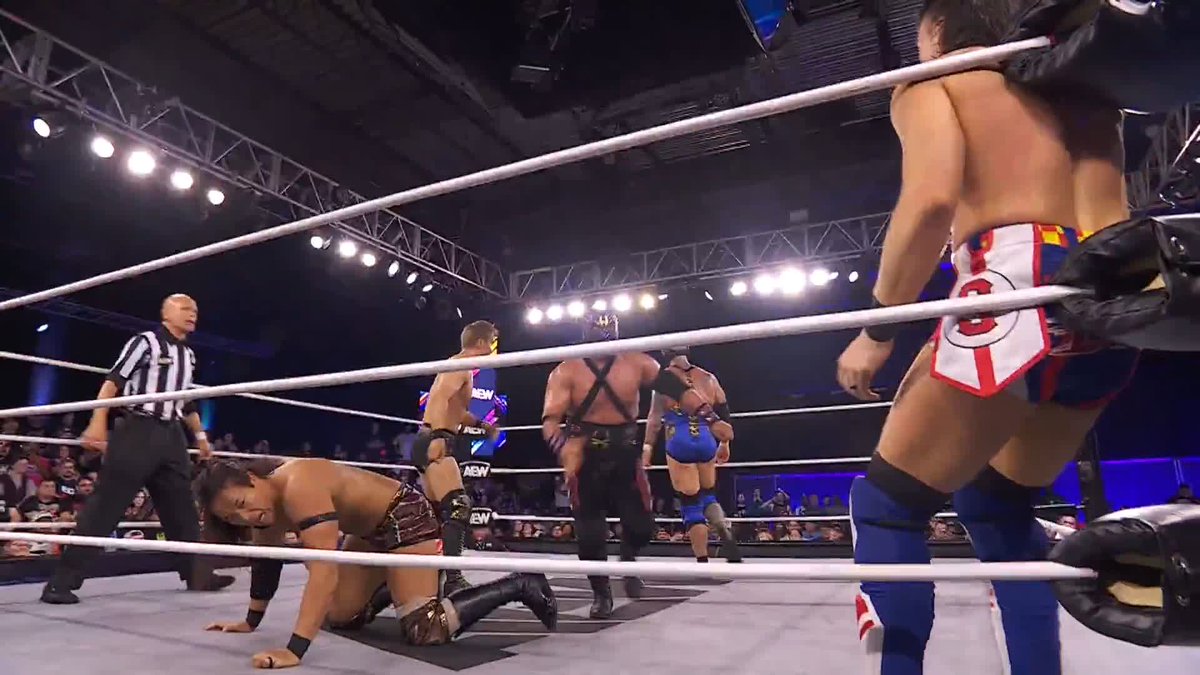 LMAOOOO TAKESHITA FUCKING HATES OKADA #AEW #AEWDynamite
